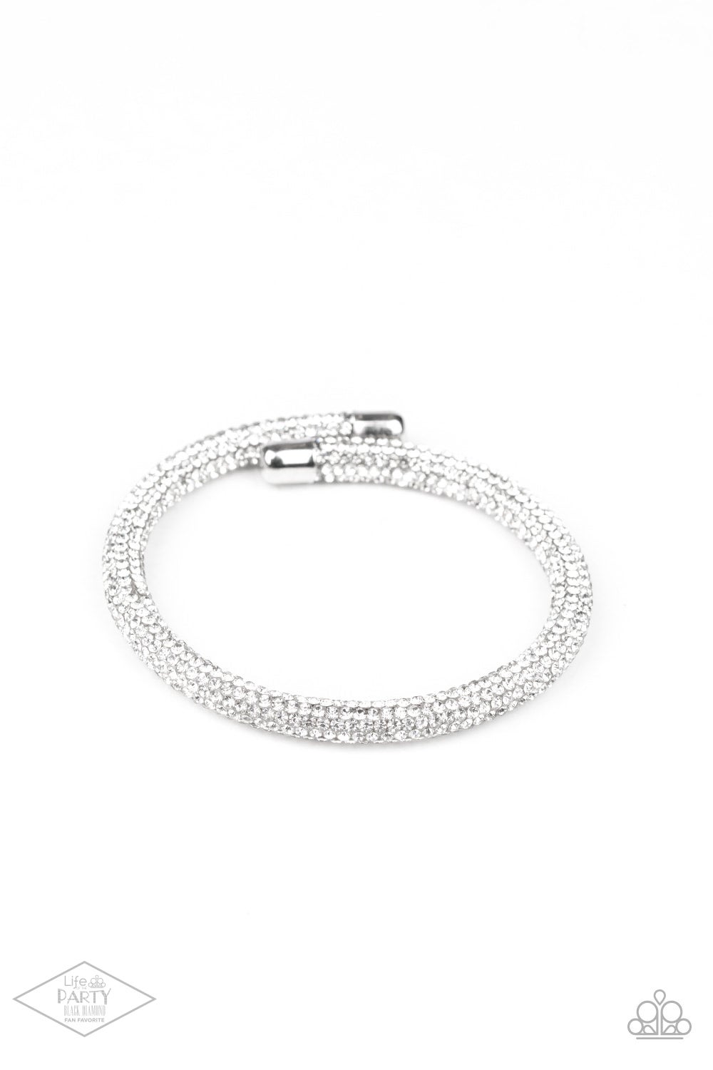 Stageworthy sparkle black bracelet deals